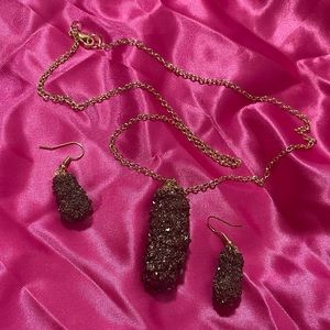 Bronze coded Crystal necklace with earrings